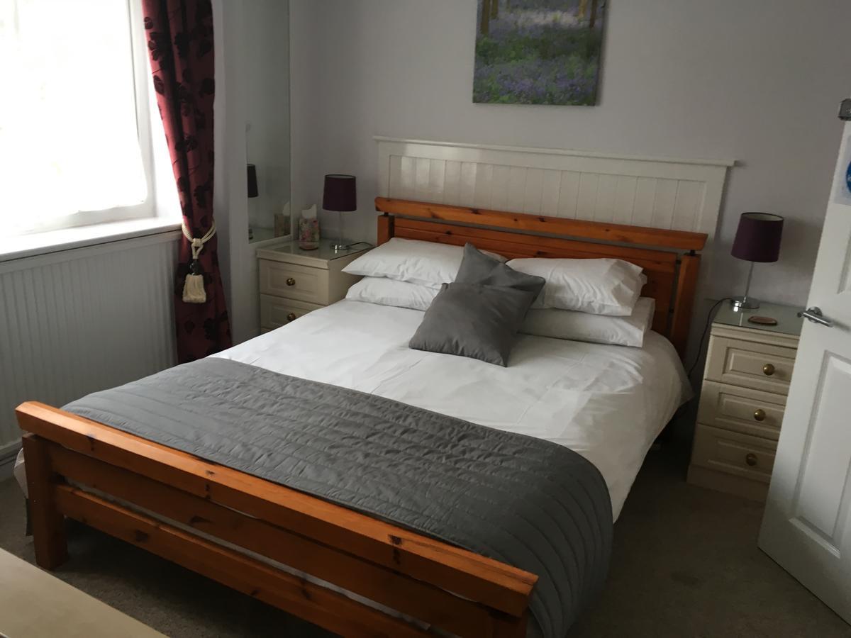 Dean Valley Panorama Bed & Breakfast Lydney Exterior photo