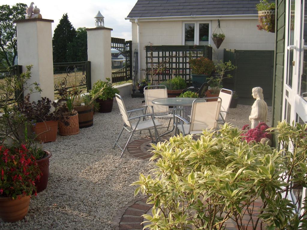 Dean Valley Panorama Bed & Breakfast Lydney Exterior photo